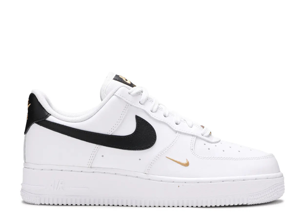 Air Force 1 '07 Essential 'White Black' - Kicks Loft