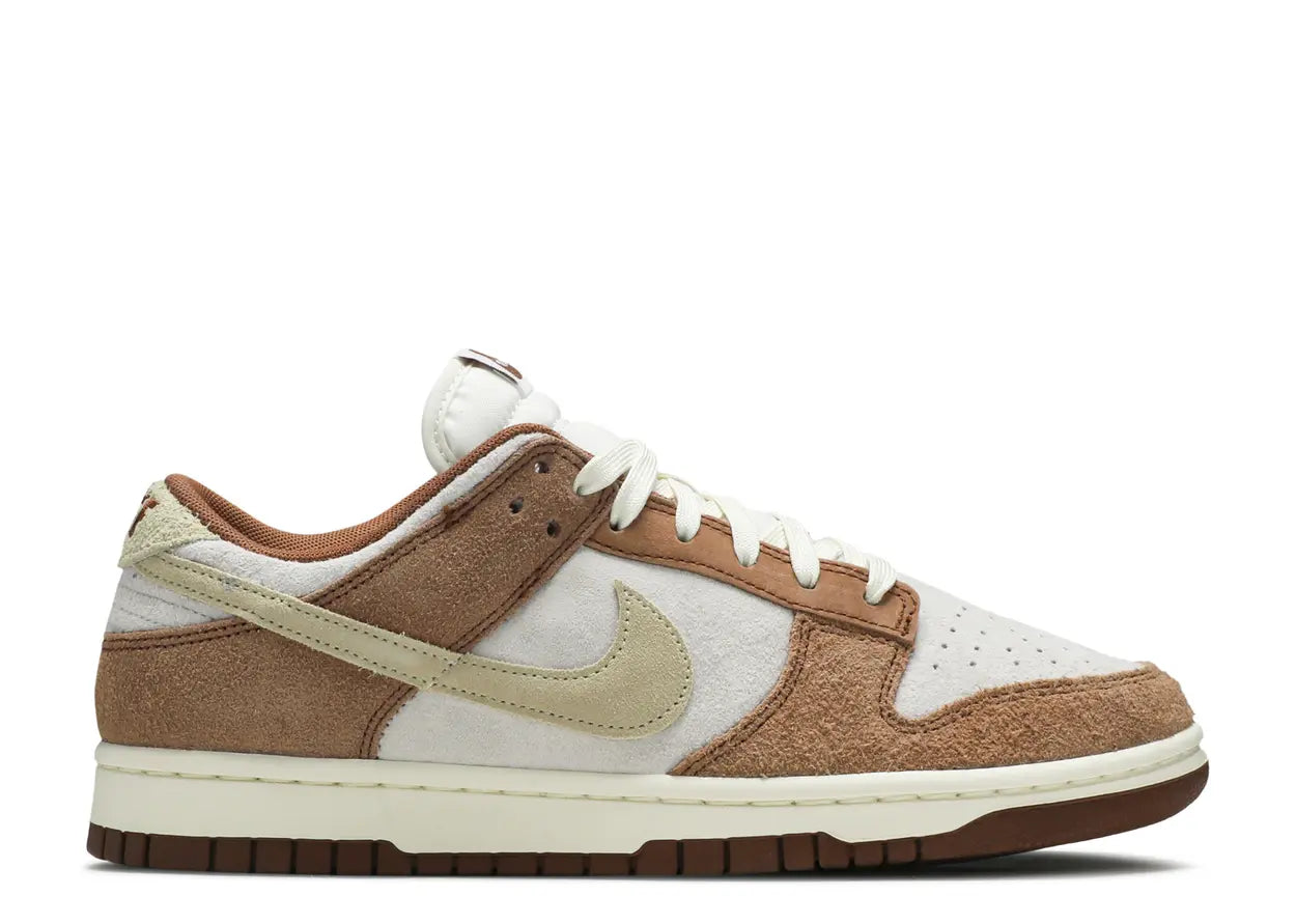 Dunk Low Premium 'Medium Curry' - Kicks Loft