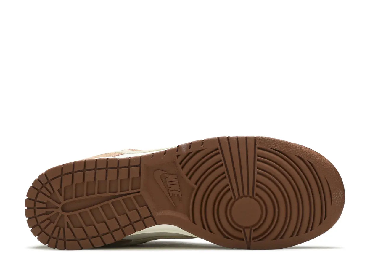 Dunk Low Premium 'Medium Curry' - Kicks Loft