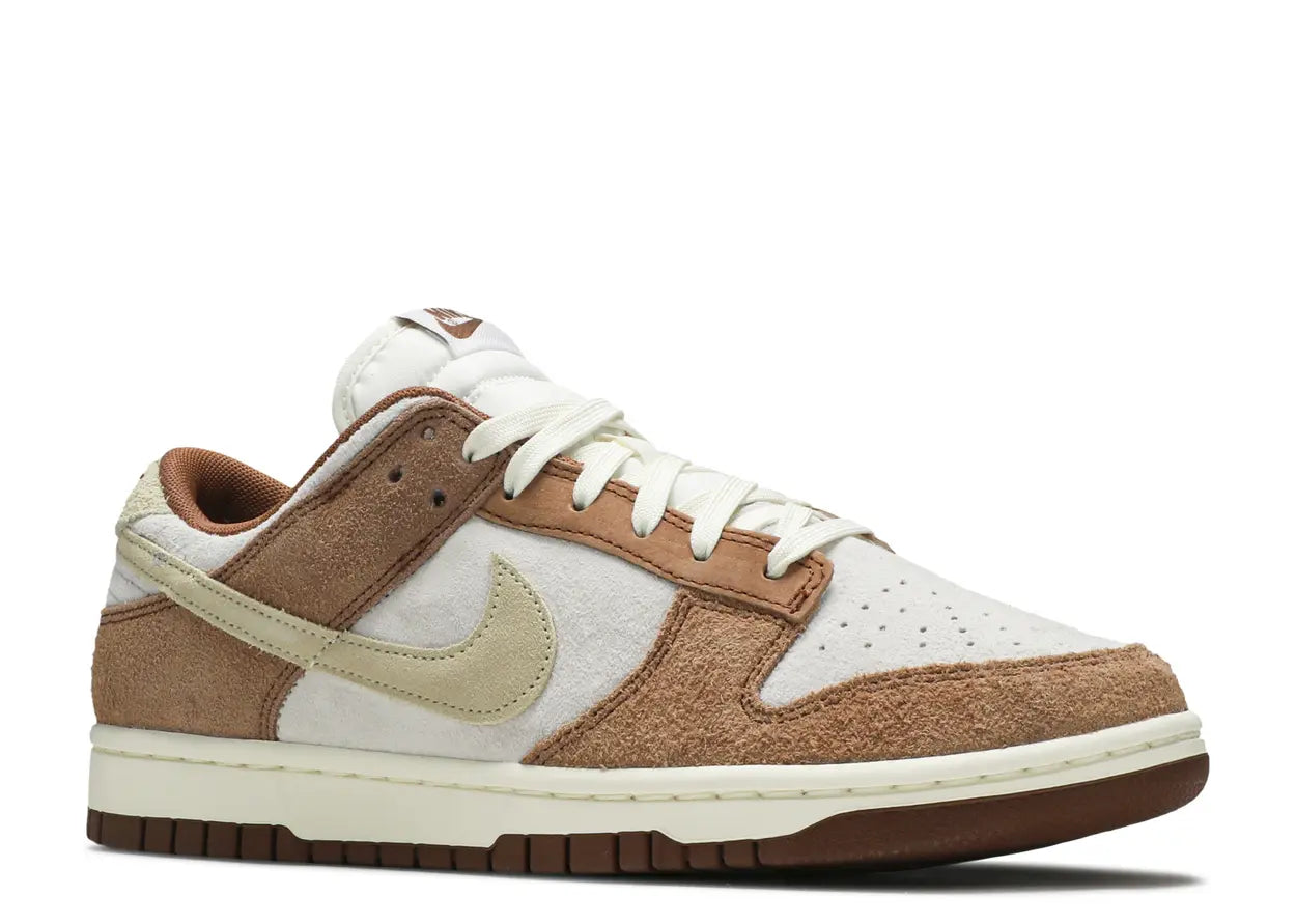 Dunk Low Premium 'Medium Curry' - Kicks Loft